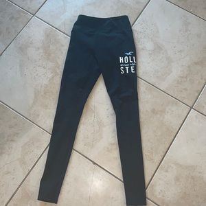 Hollister black leggings
